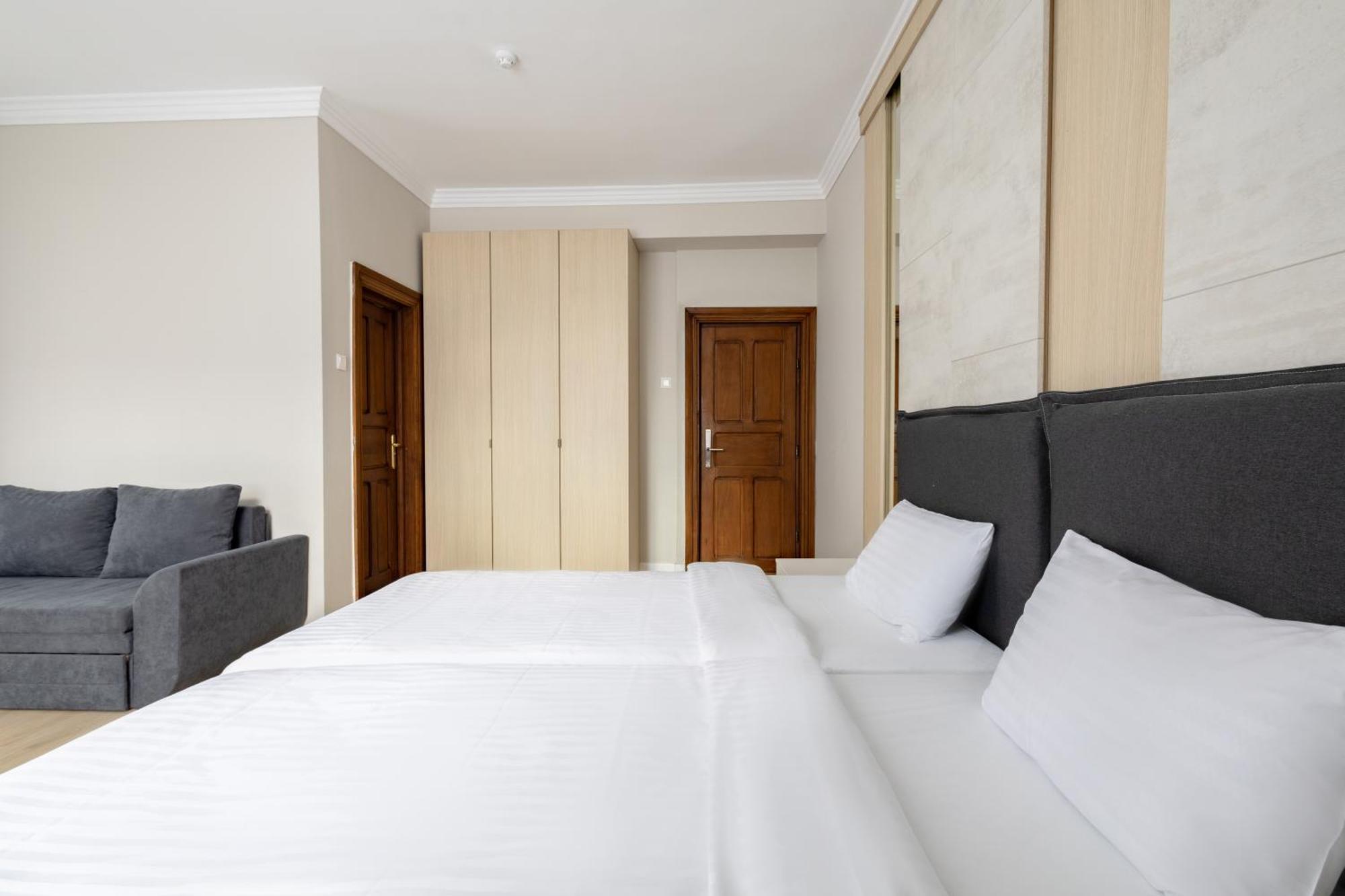 Piccolo Mondo By Citybookings Букурещ Екстериор снимка
