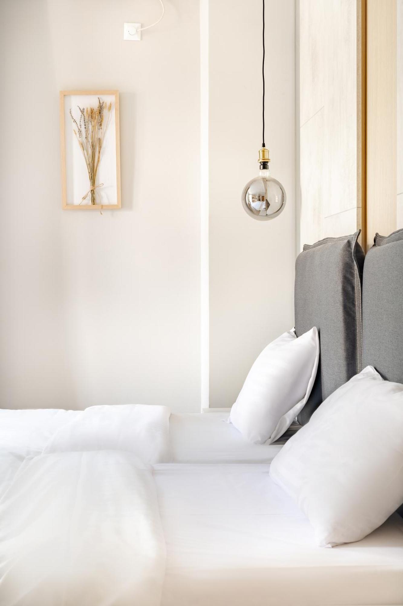 Piccolo Mondo By Citybookings Букурещ Екстериор снимка