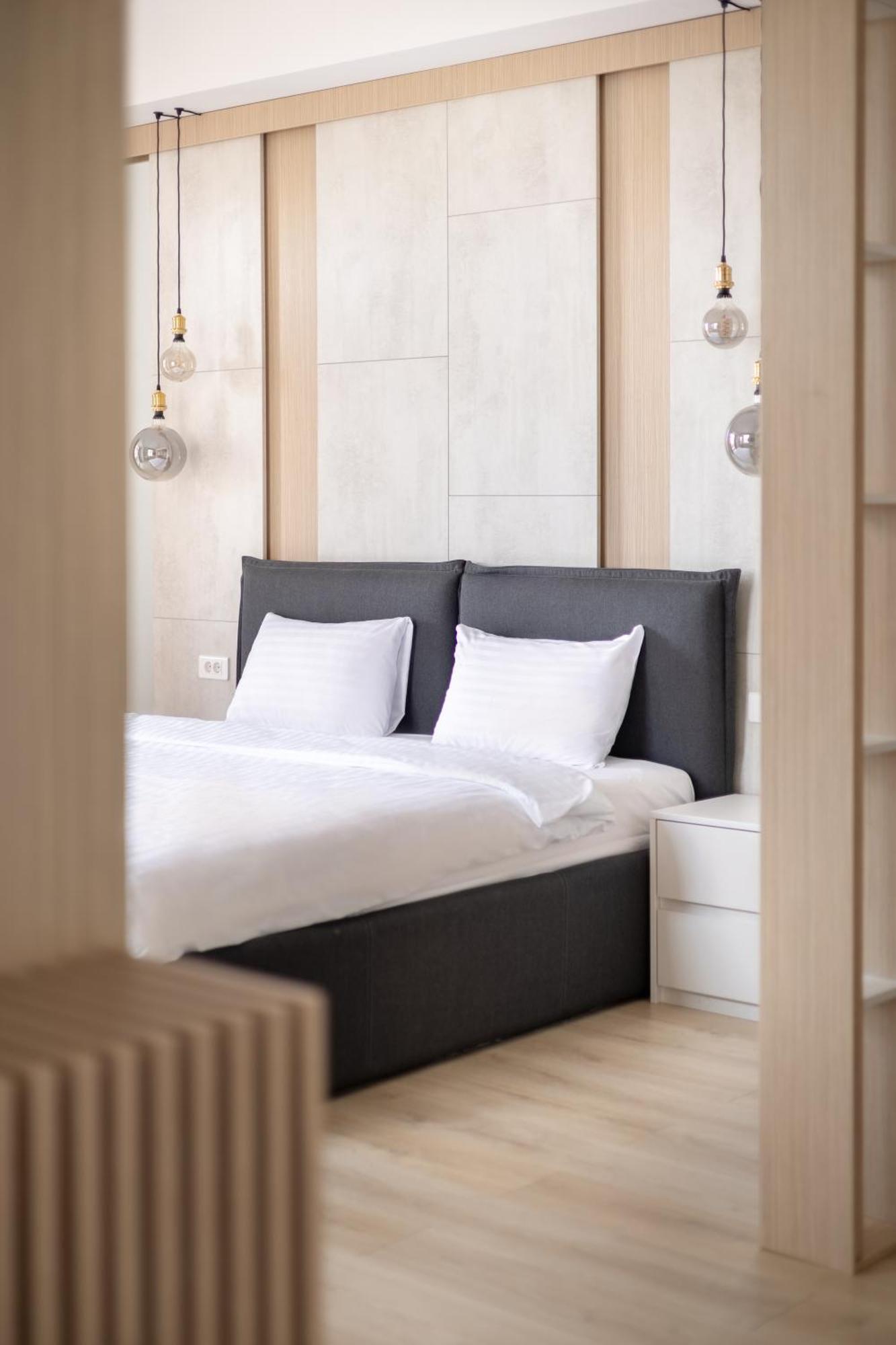 Piccolo Mondo By Citybookings Букурещ Екстериор снимка